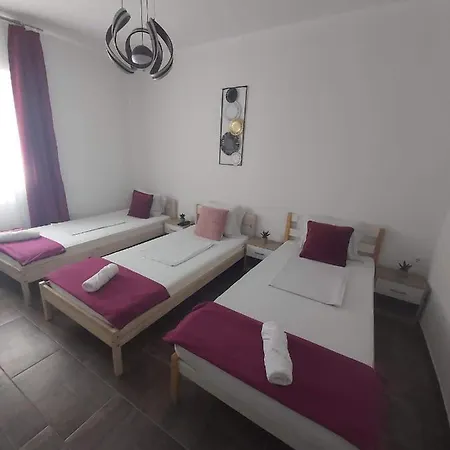 Homestay Panda *